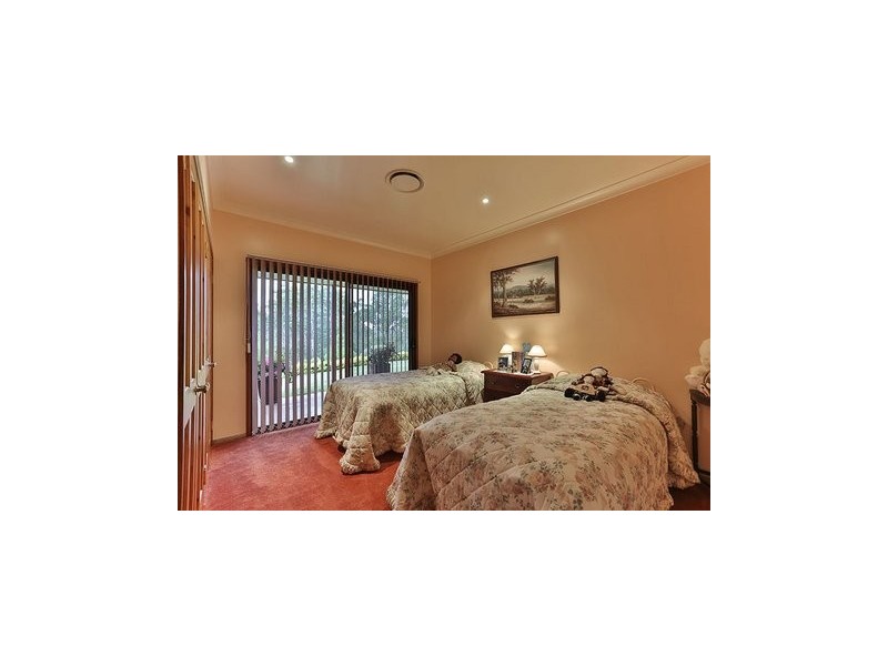 Hampton QLD 4352
