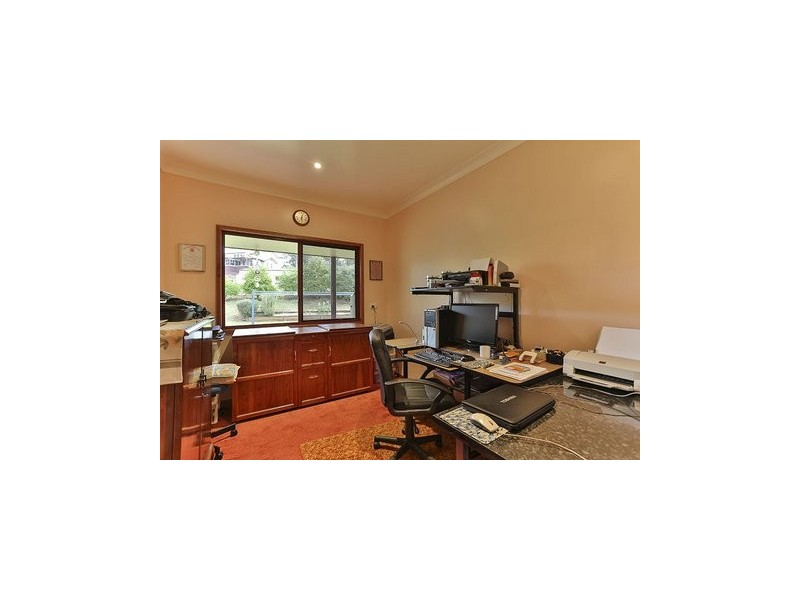 Hampton QLD 4352