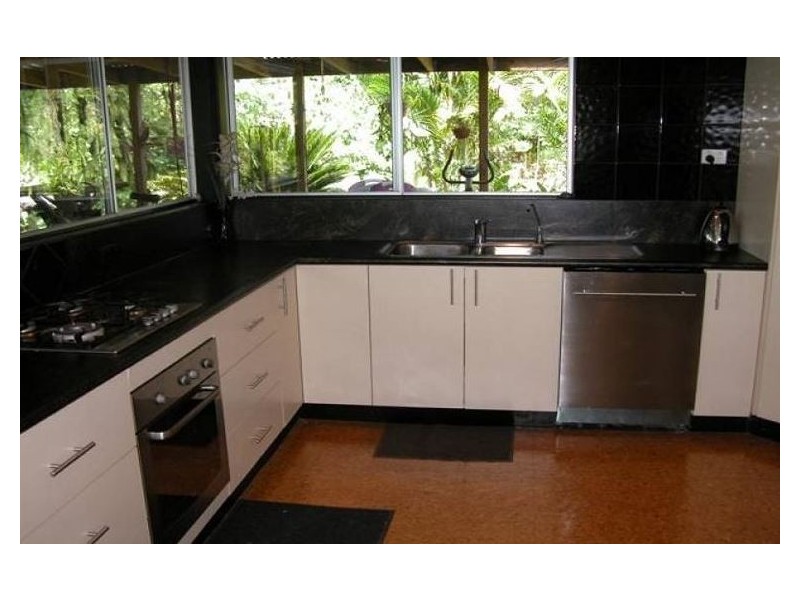 Maria Creeks QLD 4855