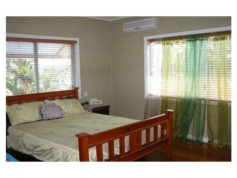 Maria Creeks QLD 4855