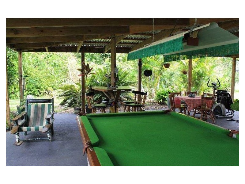 Maria Creeks QLD 4855