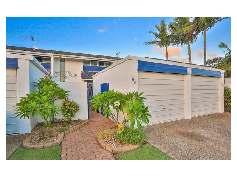Sandstone Point QLD 4511