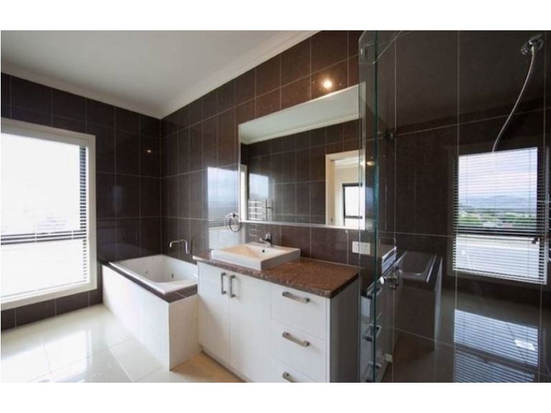 West Albury NSW 2640