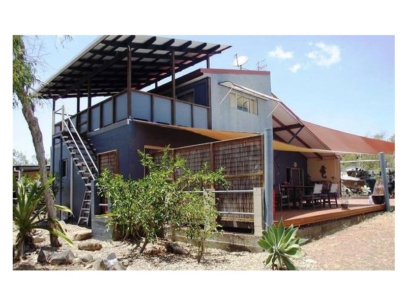 Dingo Beach QLD 4800