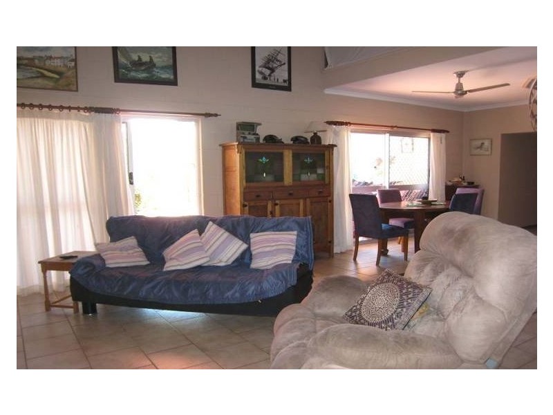 Dingo Beach QLD 4800