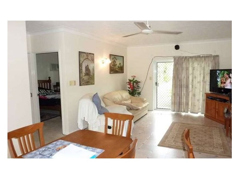 Mooroobool QLD 4870
