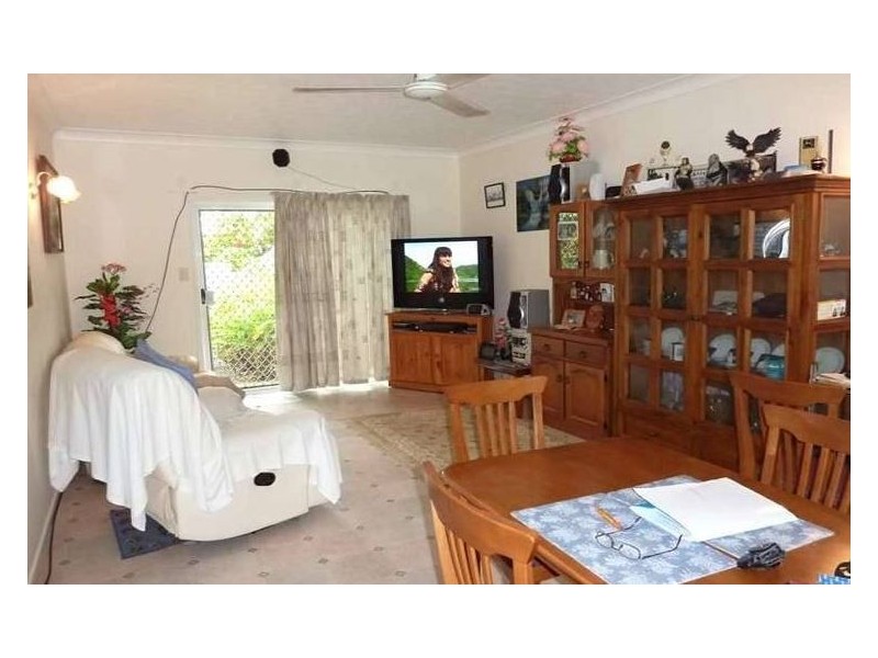 Mooroobool QLD 4870
