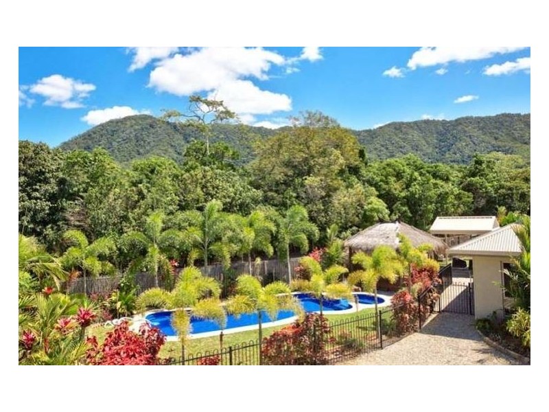 34 Altona Street, Bentley Park QLD 4869