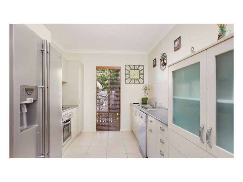 34 Altona Street, Bentley Park QLD 4869