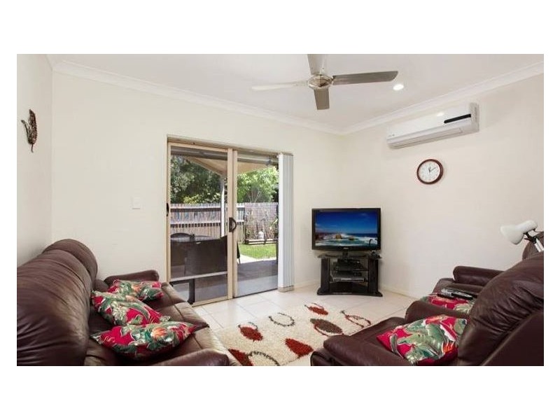 34 Altona Street, Bentley Park QLD 4869