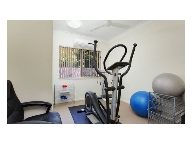 34 Altona Street, Bentley Park QLD 4869
