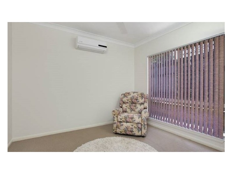34 Altona Street, Bentley Park QLD 4869