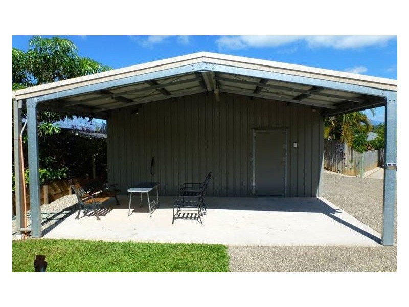 34 Altona Street, Bentley Park QLD 4869