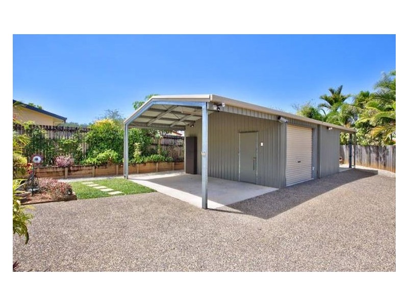 34 Altona Street, Bentley Park QLD 4869