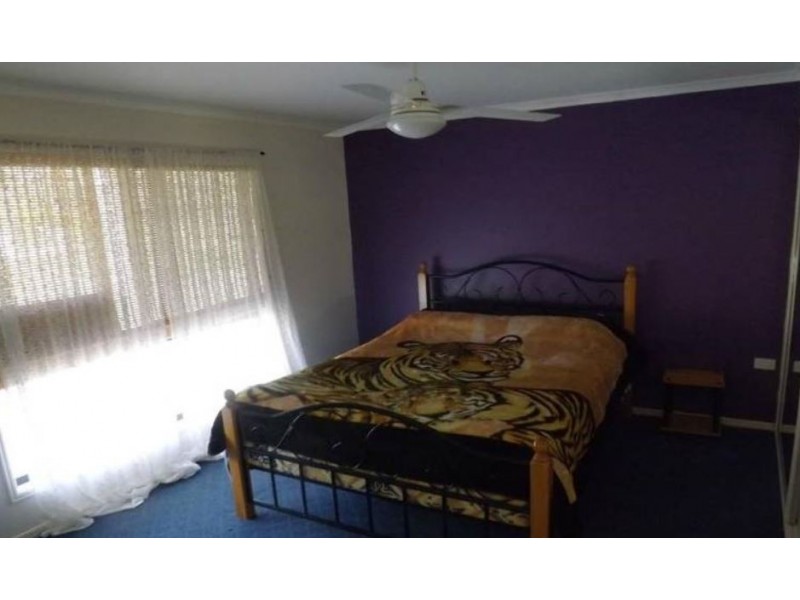 Buxton QLD 4660