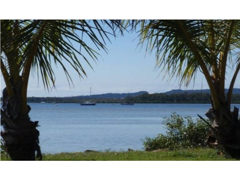 Tin Can Bay QLD 4580