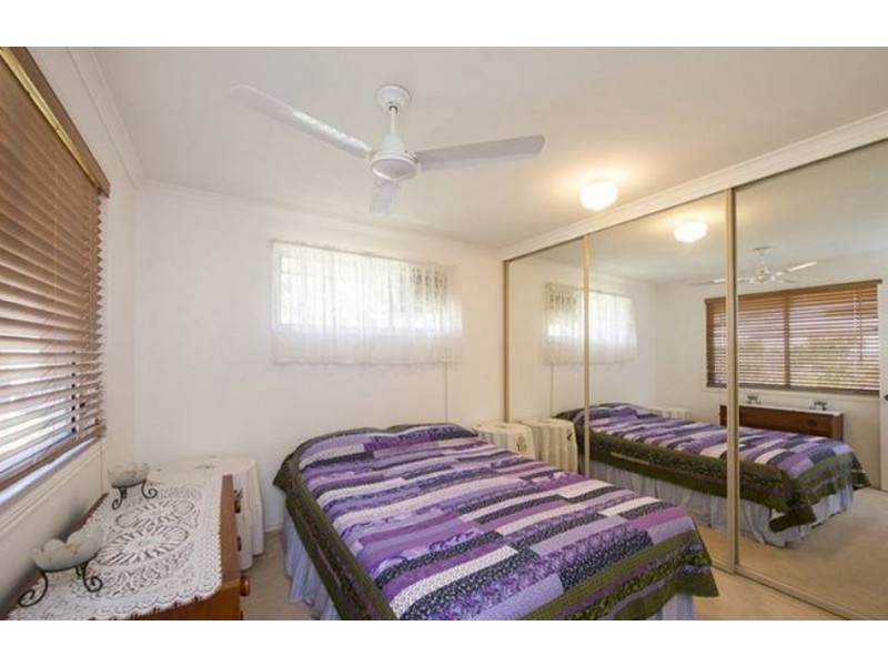 Clinton QLD 4680