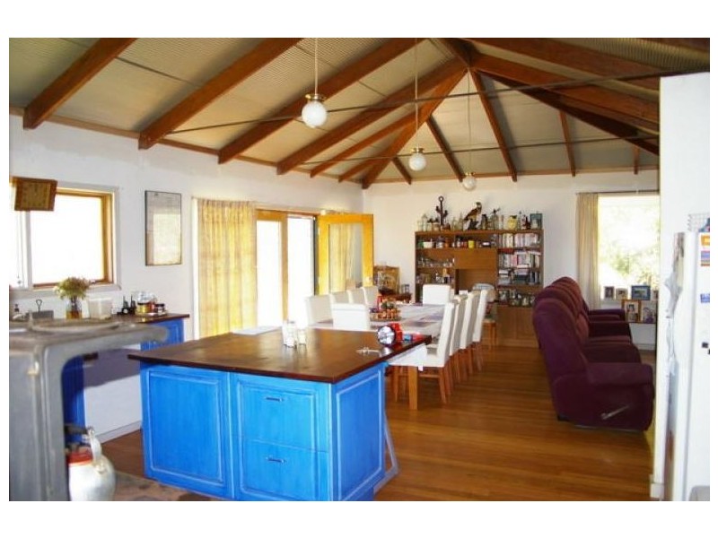 Rocky Hall NSW 2550