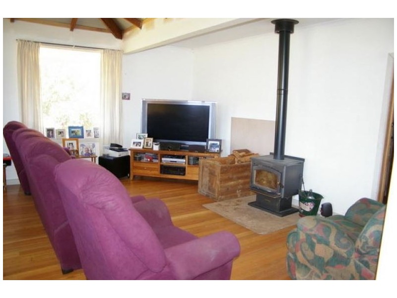 Rocky Hall NSW 2550