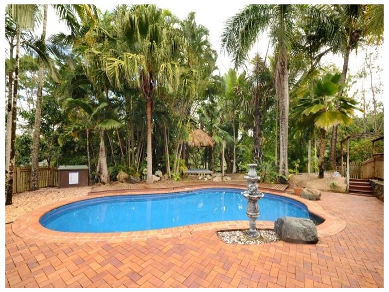 Sugarloaf QLD 4800