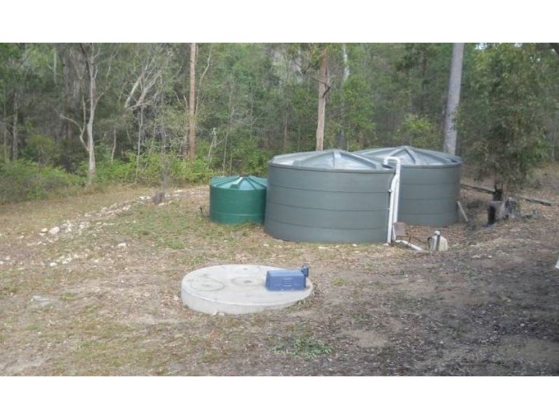 Glenwood QLD 4570