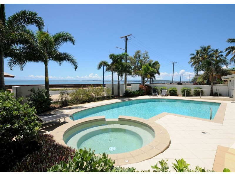 Urangan QLD 4655