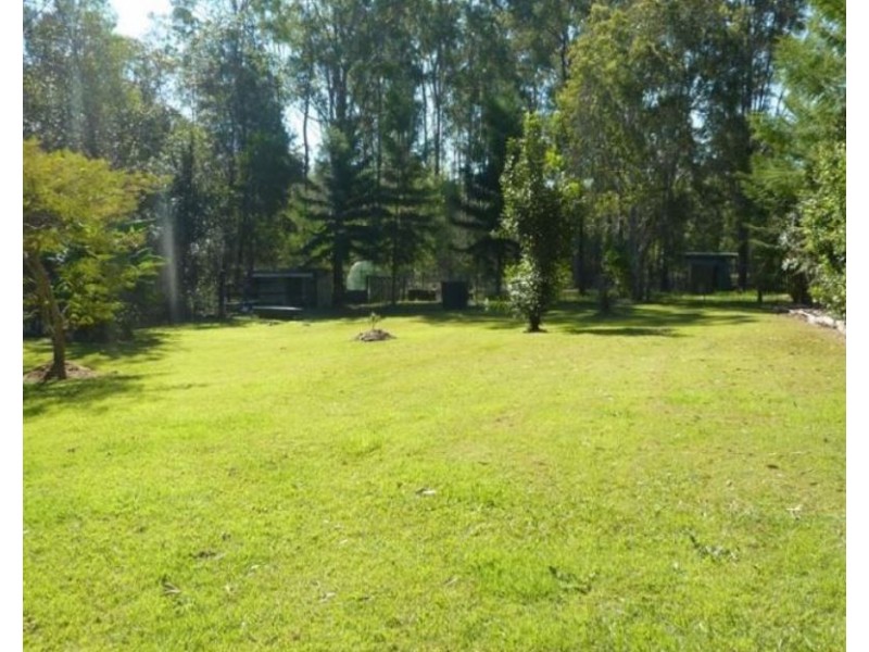 60 Nangarin Rd, Oakhurst QLD 4650