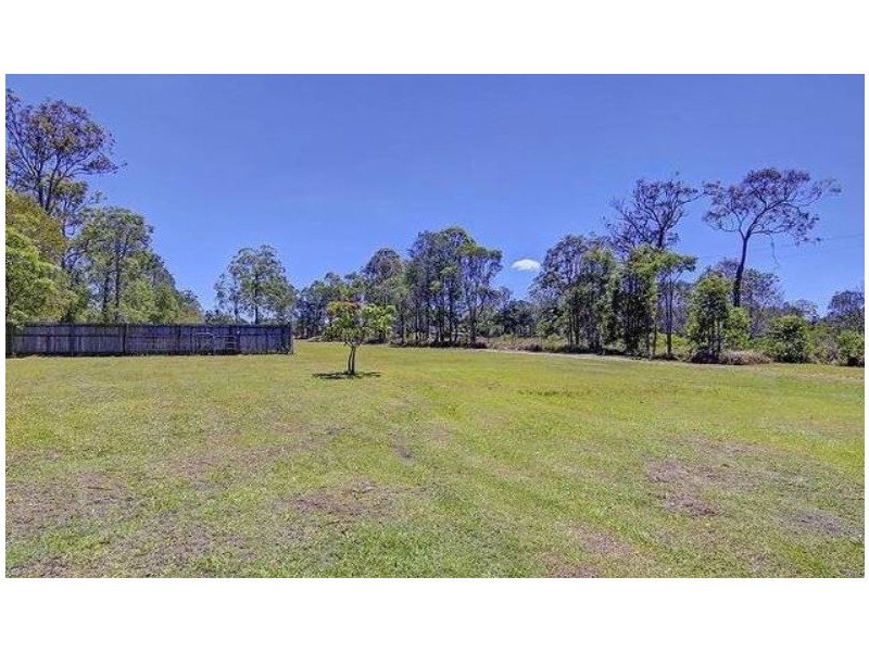 119 Andrew Rd, Greenbank QLD 4124