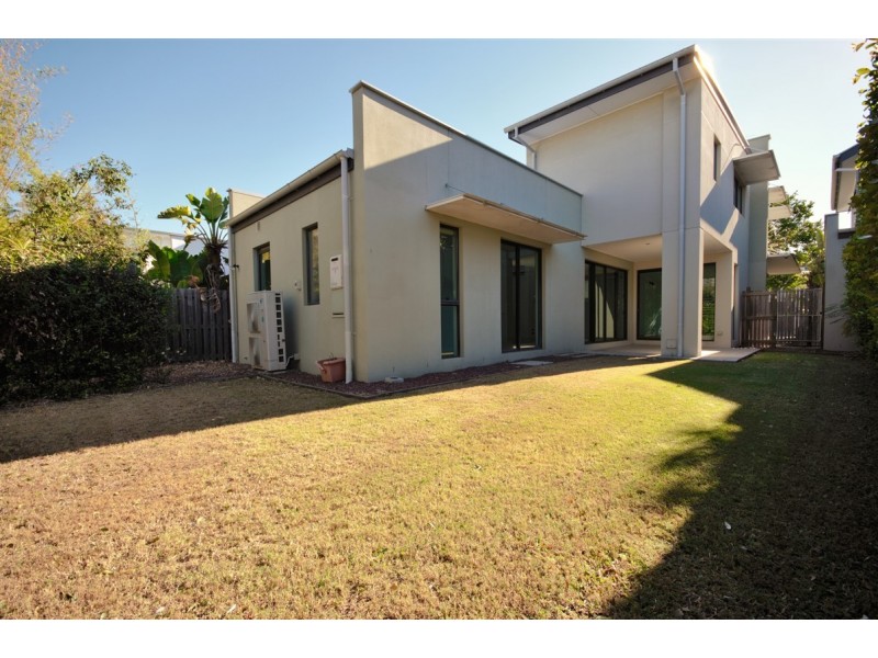 41 Shore Crescent, Bulimba QLD 4171
