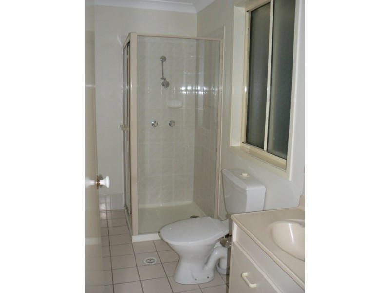 24 Brock Street, Cannon Hill QLD 4170