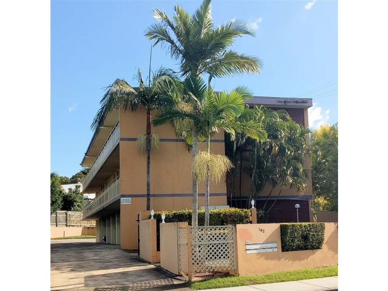 8/102 Kedron Park Road, Wooloowin QLD 4030