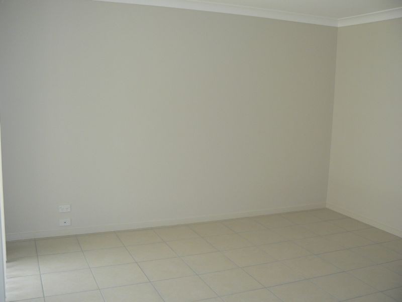 11 Brighton Street, Raceview QLD 4305