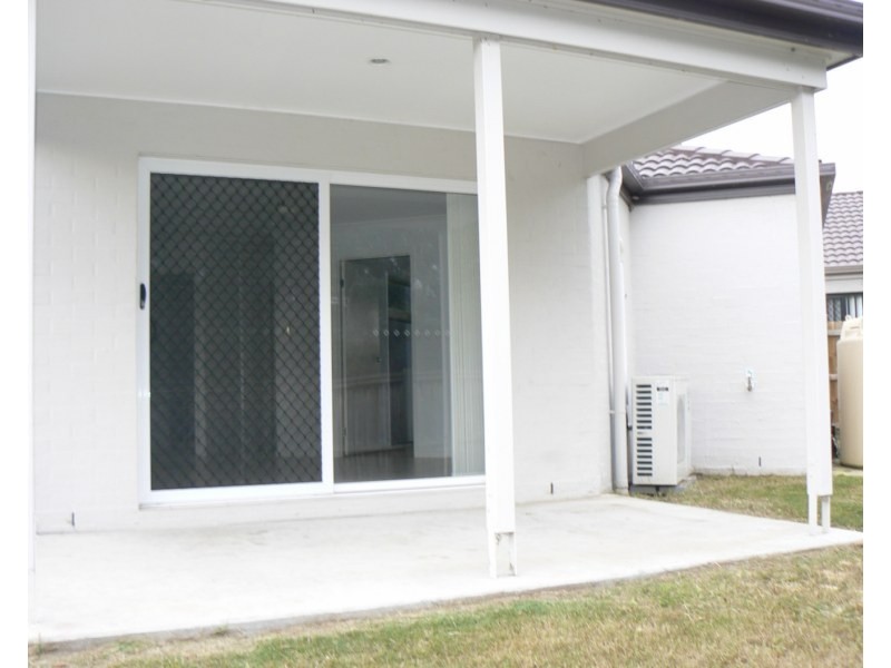 63 Friend Street, Wakerley QLD 4154