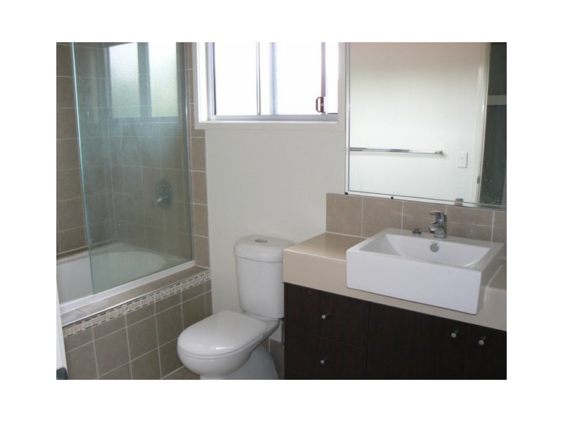 123 Macrossan Avenue, Norman Park QLD 4170