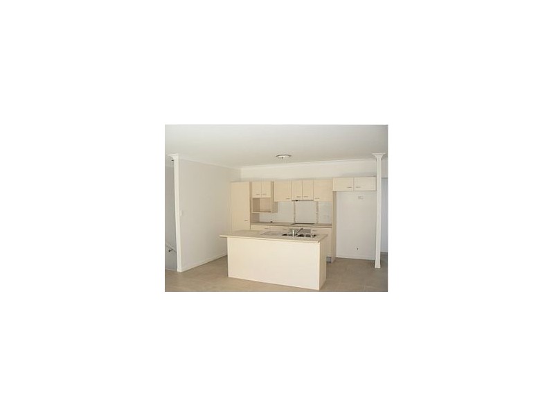 81 Woodlands Boulevard, Waterford QLD 4133