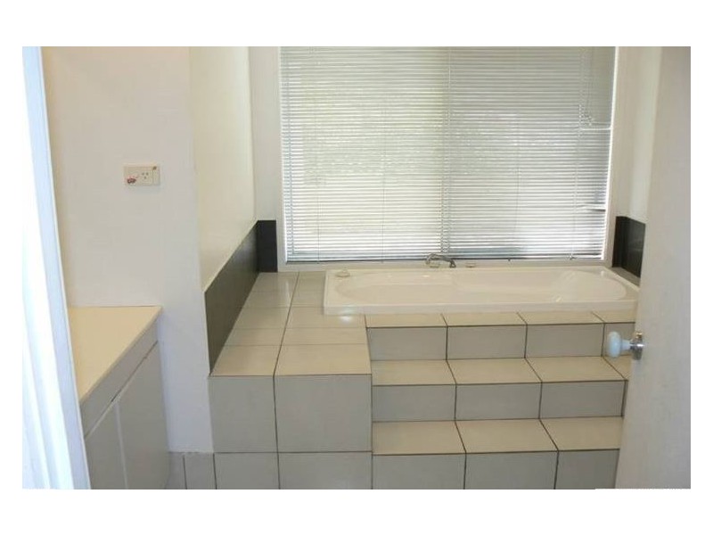 1 Mayes Place, Ormeau QLD 4208