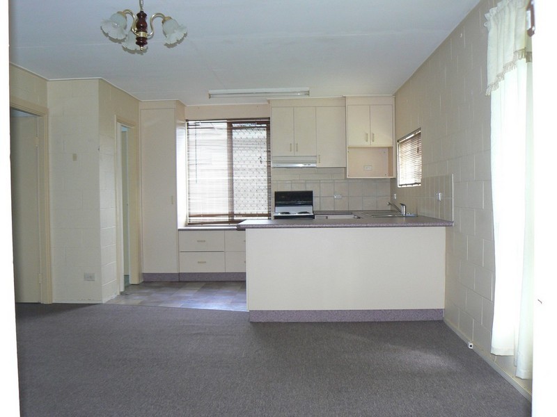 11 Trevor Street, Beachmere QLD 4510