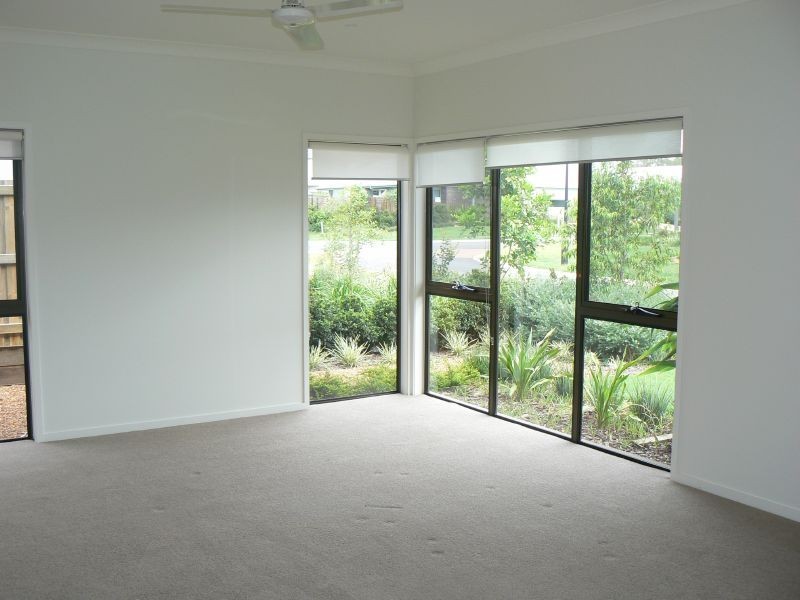 3 Franklin Street, Wakerley QLD 4154