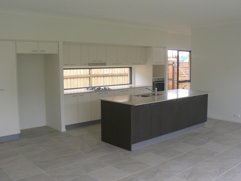 3 Franklin Street, Wakerley QLD 4154