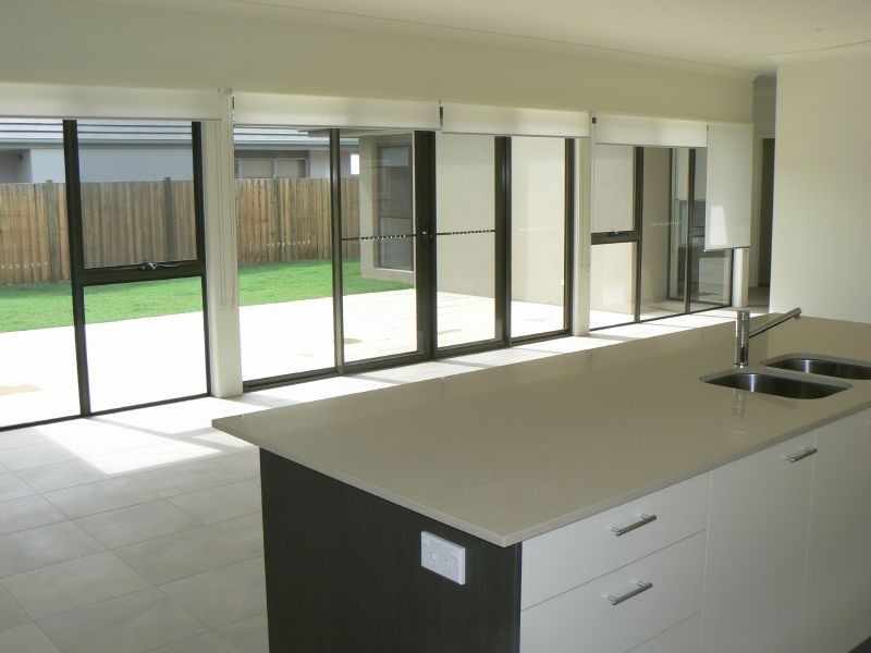 3 Franklin Street, Wakerley QLD 4154