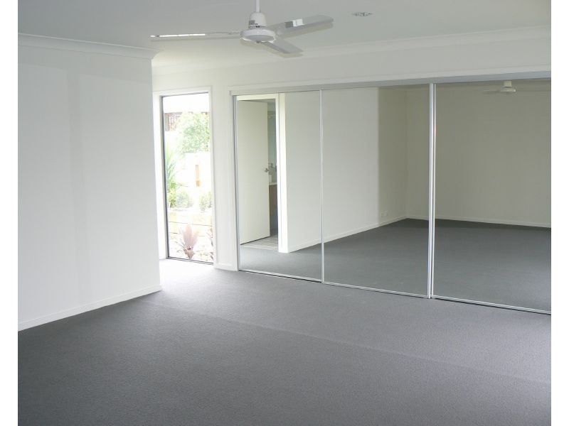 16 Silky Oak Avenue, Moggill QLD 4070