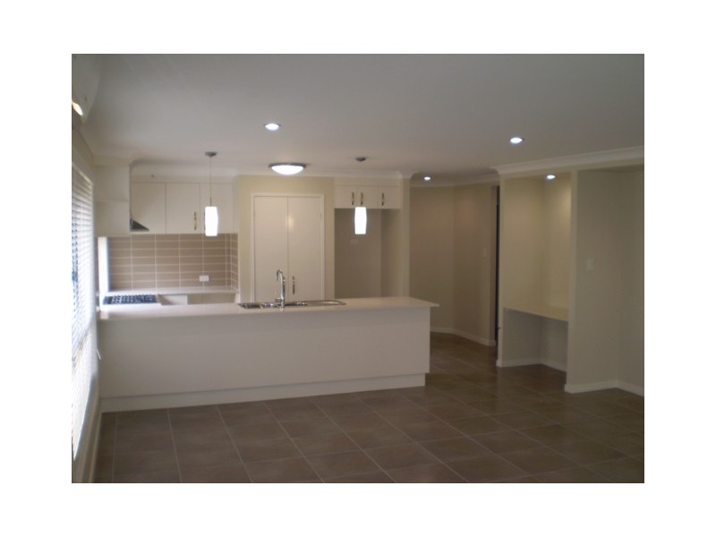 49 Worchester Crescent, Wakerley QLD 4154