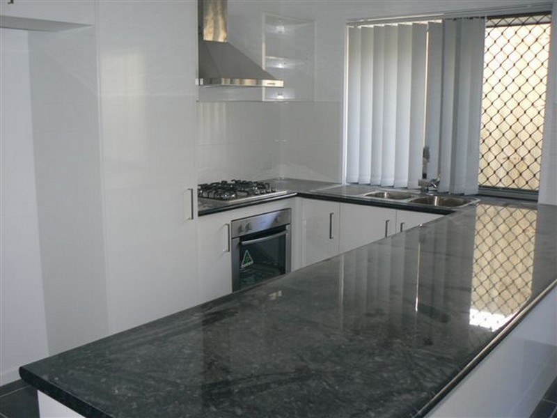 1/3 Mark Winter Court, Bellbird Park QLD 4300