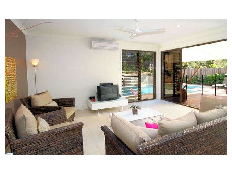 13 Hepburn Close, Wakerley QLD 4154