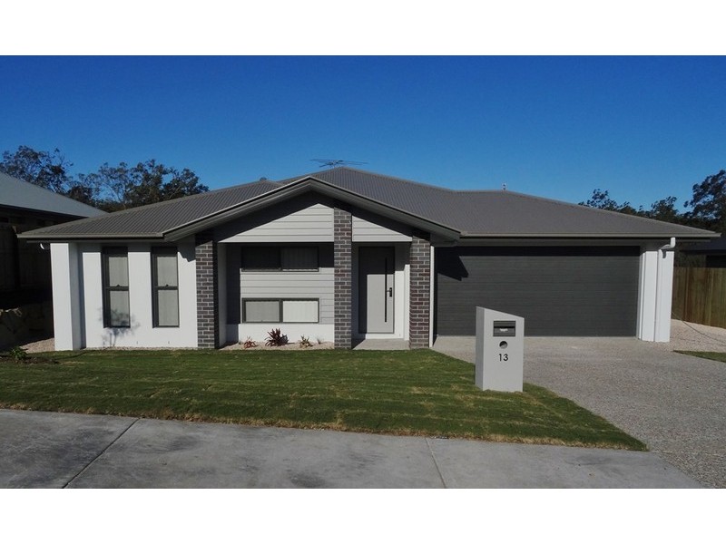 13 Freya Street, Brassall QLD 4305