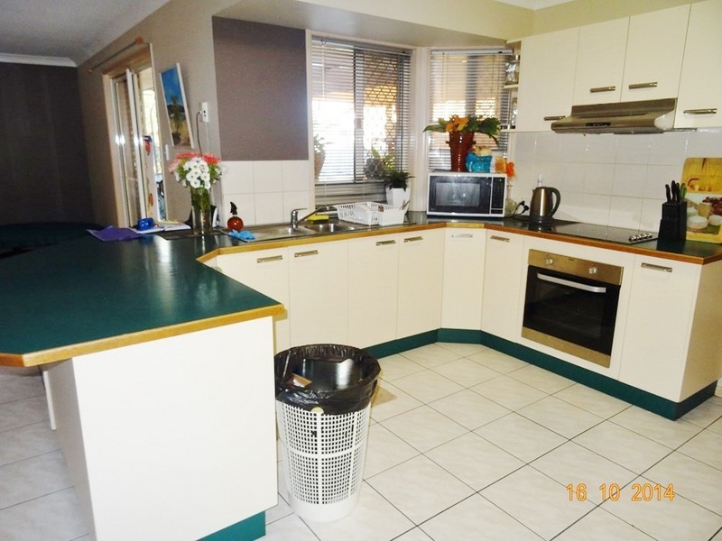 11 Achterberg Place, Victoria Point QLD 4165