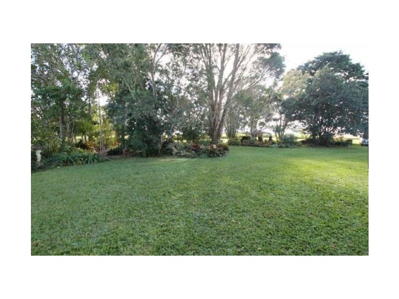 Barrine QLD 4872