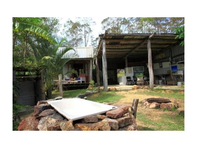 Bollier QLD 4570