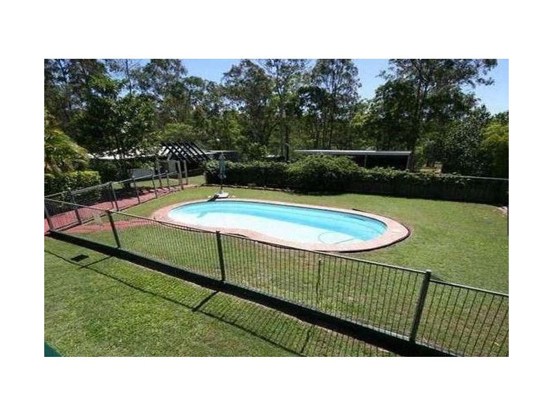 Curra QLD 4570