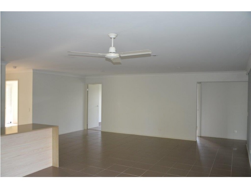 3 Rockwood Drive, Ormeau QLD 4208